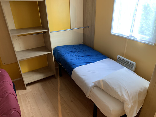 mh_tournesol_chambretriple2_camping_maeva_ bel_air_bordeaux